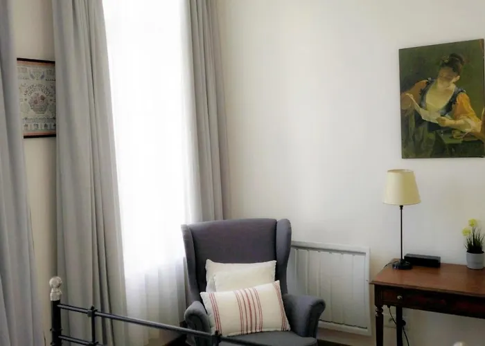 Appartement Cosy Et Lumineux Idealement Place